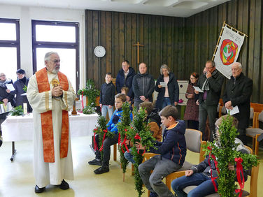 Palmsontag in St. Crescentius - Beginn der Heiligen Woche (Foto: Karl-Franz Thiede)